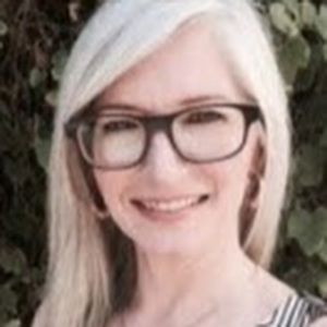 Meet your Posher, Carrie